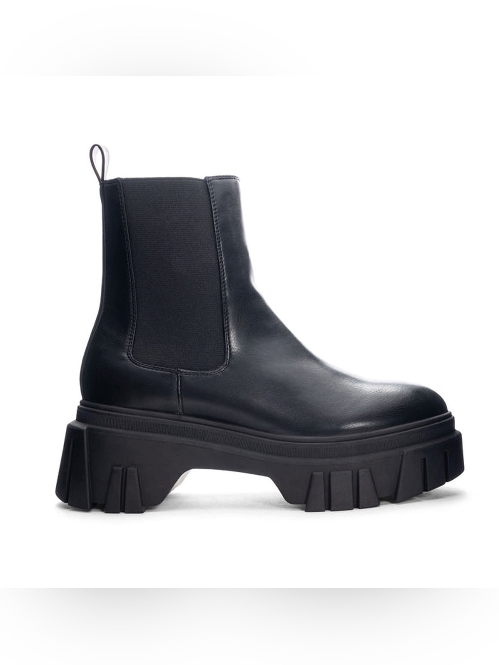 Chinese Laundry Lug Chelsea Boot
